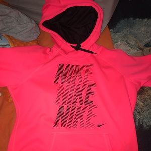 Nike Hoodie - YOUTH large